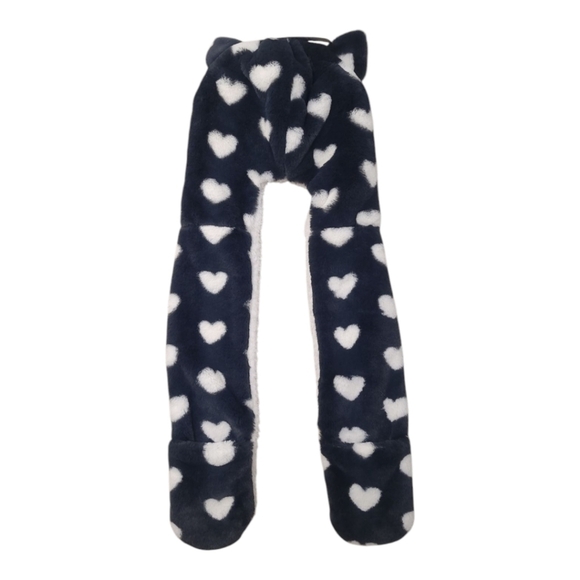 Heart Snood Scarves - Cat & Jack Black/White - Picture 3 of 9
